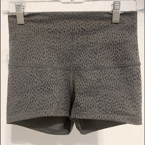 Lululemon spandex workout shorts
